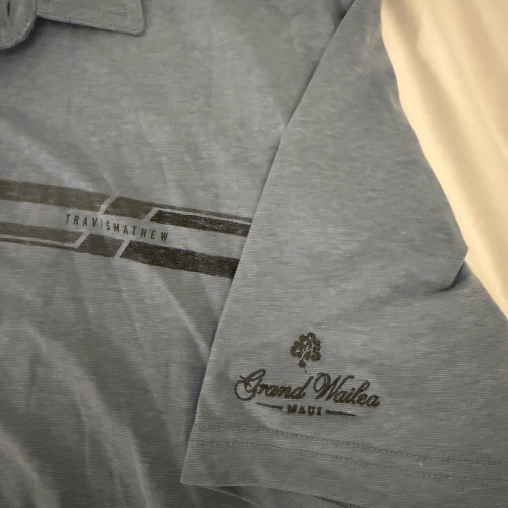 Travis Mathew men's polo XL golf Grand Wailea Maui